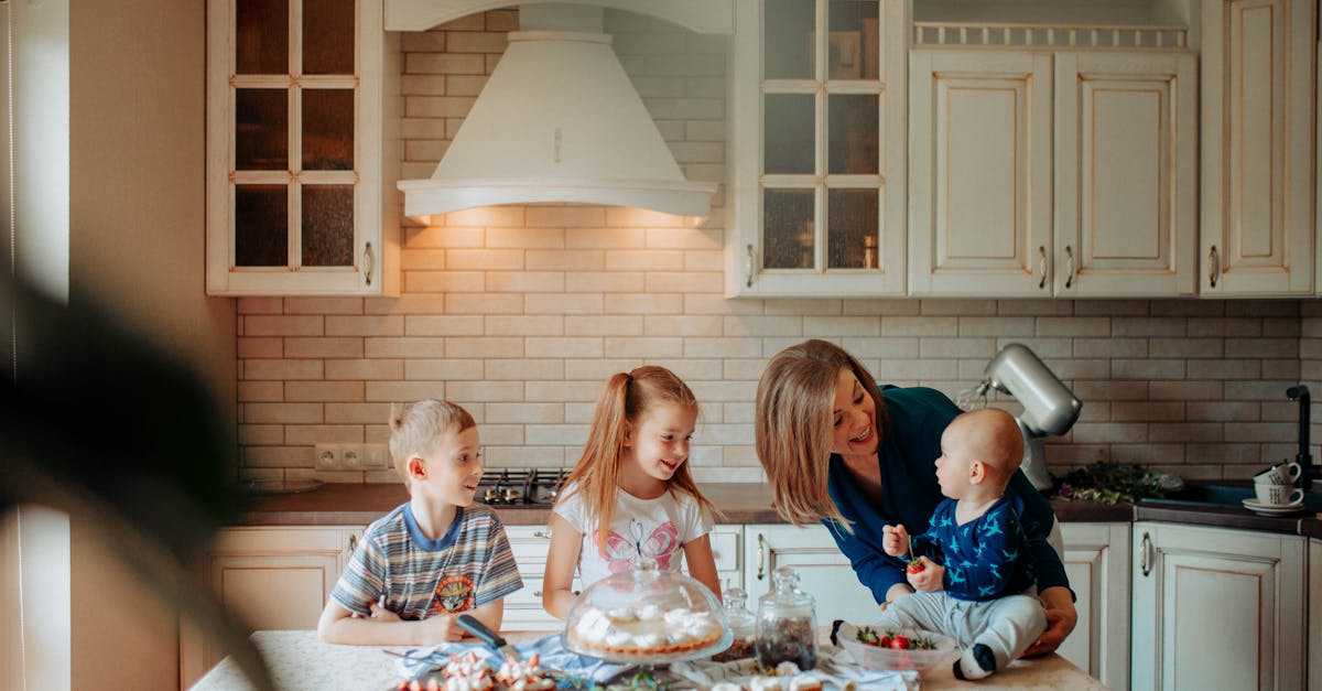 What is the 1% rule for decluttering?