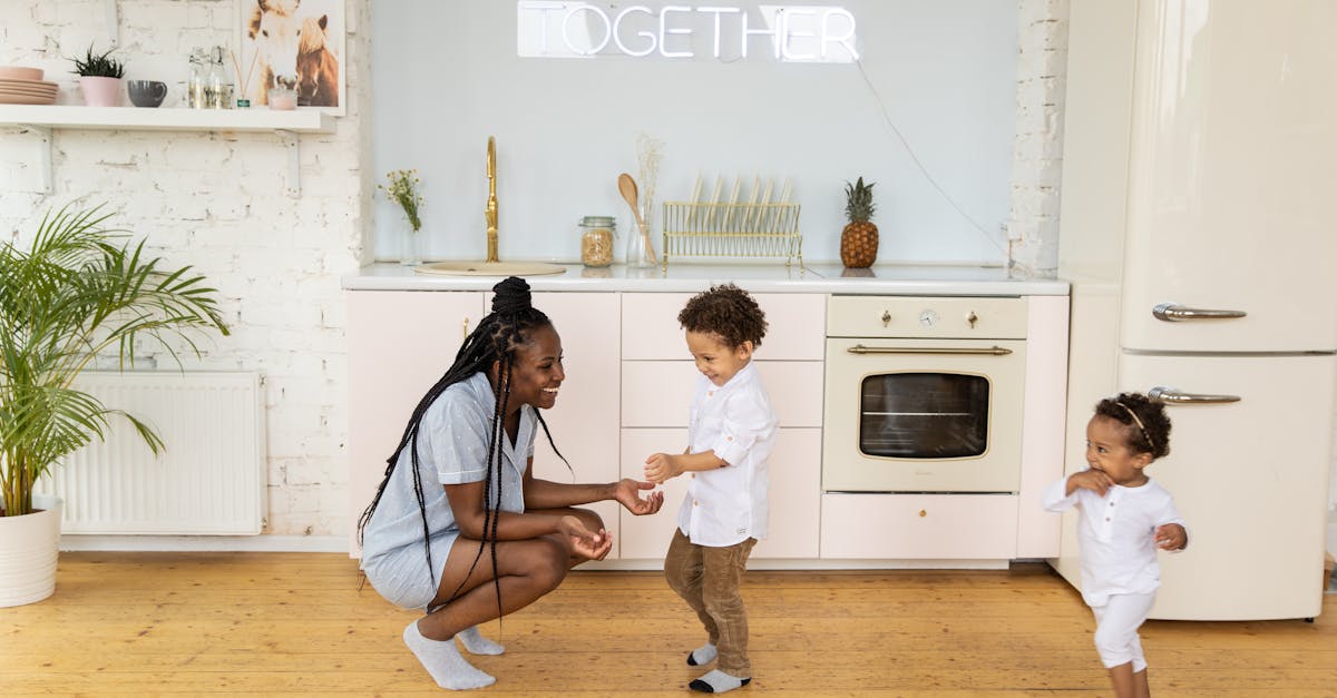 What is the 20 20 20 rule for decluttering?