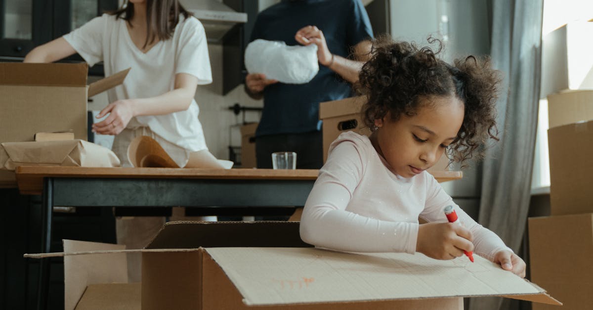 What is the 30/30 rule for minimalists?